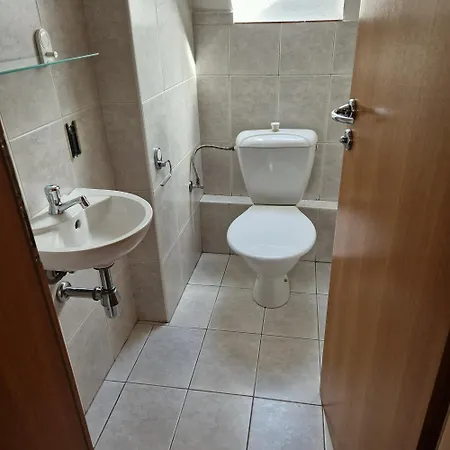 Bydlim U Areny 俄斯特拉发