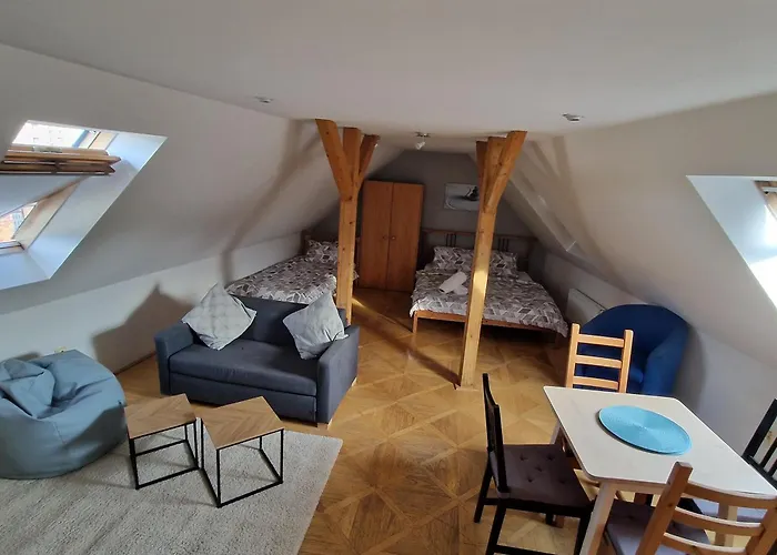 Privatunterkunft Bydlim U Areny