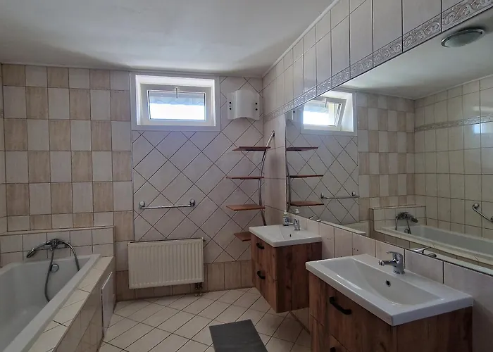 Bydlim U Areny Privatunterkunft